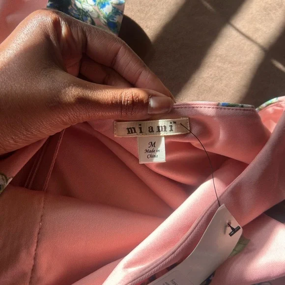 Francesca’s Floral Pink Dress - Picture 4 of 5